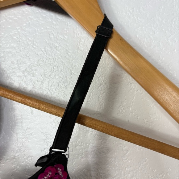 SOLD - Picture 4 of 4